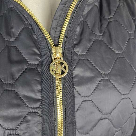 Michael‎ Kors Women Black Quilted Puffer Jacket Hooded Faux Fur Trim Gold Logo M - Picture 2 of 14